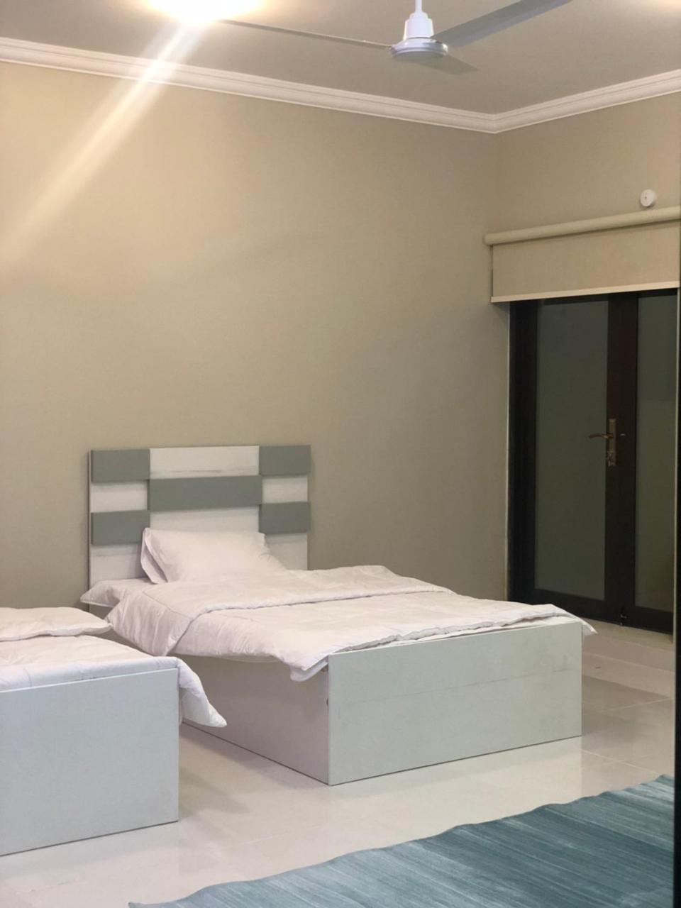 Home X4 Al Wāşil Exterior foto