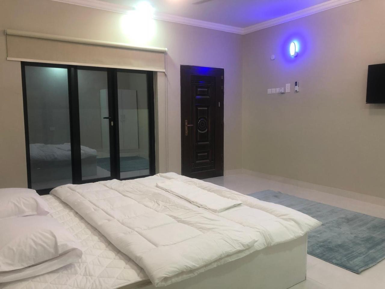 Home X4 Al Wāşil Exterior foto